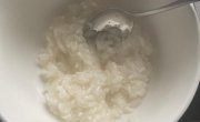 A bowl of plain white rice