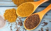 Cumin seeds and ground cumin