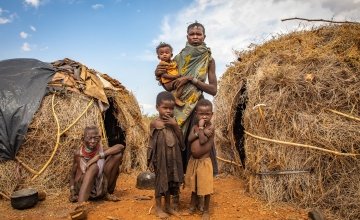 Ng’ikario Ekiru with her mother-in-law Nakode and three of her children, Aukot, Ekuam and Apua. Photo: Gavin Douglas / Concern Worldwide.