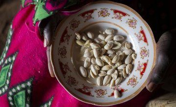 A bowl of food pictured in the home of Nyarok* and her husband Makur*. Photo: Abbie Traylor-Smith/ Concern Worldwide