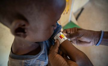 Engoit Lokidor’s 4-year-old son, Maraka, is measured at a malnutrition clinic in Lekwasimyen in Northern Kenya's Turkana province. Photo: Lisa Murray/Concern Worldwide