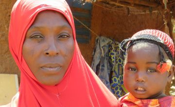 Houwela and Zanadiya, two and a half months after Zanadiya first received treatment in the emergency nutrition recovery centre