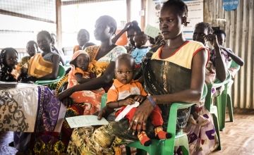 Nyahok with her 10-month-old daughter, Nyariek, at a Concern supported nutrition centre in Bentiu IDP Camp