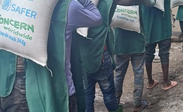 The Concern  team unloading essential supplies. Credit: Concern DRC