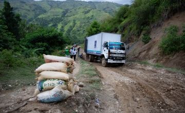 Market access for food producers and consumers in Haiti is made more difficult by poor road infrastructure. Photo: Kieran McConville/Concern Worldwide