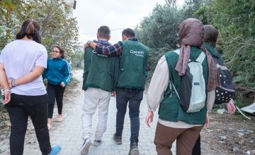 Hatice and her Concern colleagues visit a community impacted by the earthquake in Hatay. Photo: Gavin Douglas/Concern Worldwide