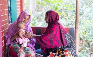 Shalia Kenia gave birth to her baby in Sadar hospital and midwives visit her every 2-3 days since the birth Photo: FrameIn Productions/Concern Worldwide