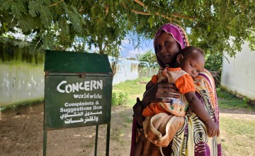 Dahabeeja Hamad (29) has one child Akhdar Ahamed (10 months old). They are from Nyala, South Darfur. They arrived at Aardamatta Camp in 2022. Photo: Nicola Brennan, Concern Worldwide