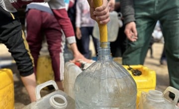 Water distribution in Gaza