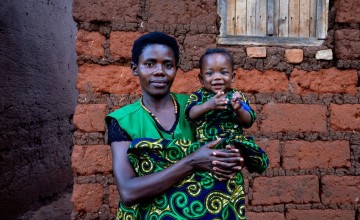 Prisca visits families to monitor child nutrition, support new mothers, and share practical tips on hygiene and healthy feeding. Her work helps build trust, improve health, and drive lasting change in her community. Photo: Eugene Ikua/Concern Worldwide.