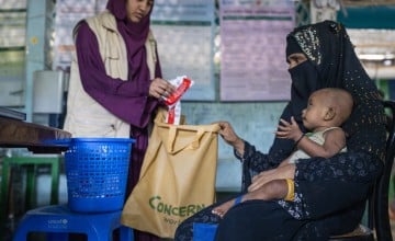 Concern staff provide RUTF