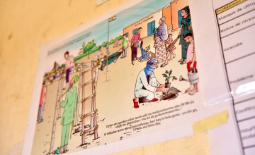 Apprendre Ensemble’ (Learning Together) educational materials. Photo: Concern Worldwide.