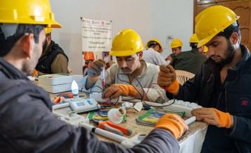Electrical vocational training, Charsadda, Pakistan. Photo: Concern Worldwide.