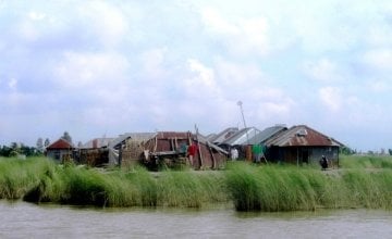 The cluster village in Mesra which functioned as an evacuation site, accommodating around 100 families during the August 2014 floods in Bangladesh. Photo: Picasa / Concern Worldwide.