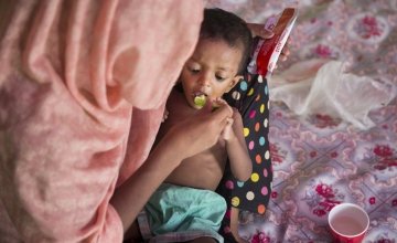Layru (25) and Hala (F - 2yrs) at Concern Worldwide's Nutrition Support Centre at Hakim Para camp in Cox's Bazar, Bangladesh. Hala was 5.3kgs when admitted to the OTP, with a MUAC of 10.2. Layru says the family walked for 15 days to escape Myanmar, with l