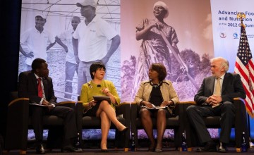 Advancing food and nutrition security at the 2012 G8 Summit. Photo: Council on Global Affairs / Concern Worldwide.