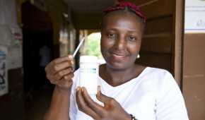 Ethleen, a Midwife at the Concern-supported health centre in Tonkolili, Sierra Leone. Photo: Kieran McConville/Concern Worldwide.