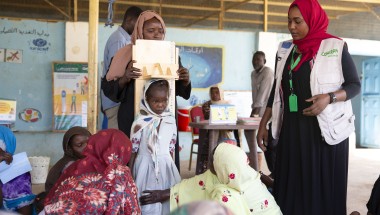 Laimis Abdalazem at a nutrition clinic for acccutely malnourished children at Ardamata Health Centre in the Sudanese city of El Geneina, West Darfur. Some of those attending are returned refugees who have come from Chad. The rate of acute malnutrition in this locality is well above the emergency threshold. The centre is supported by Concern Worldwide. Photo: Kieran McConville/Concern Worldwide