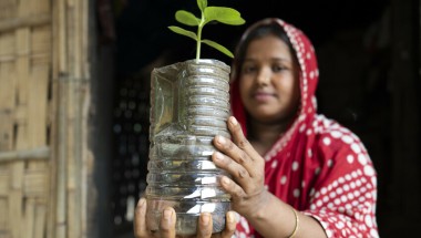 Ruksana* recieve Concern’s training support on nutrition, home gardening and seeds production for better nutritious life and livelihood at Cox's bazar. Photo: Saikat Mojumder/Concern Worldwide.