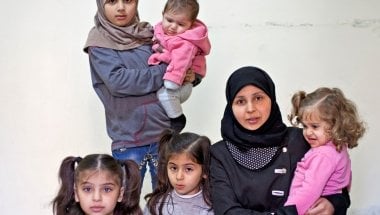  Concern is supporting local organisation Basmeh and Zeitooneh which brings together refugees from Syria as well Lebanese women from some of the poorest communities in the neighbourhood, to help them deal with tensions in the area and at home. 