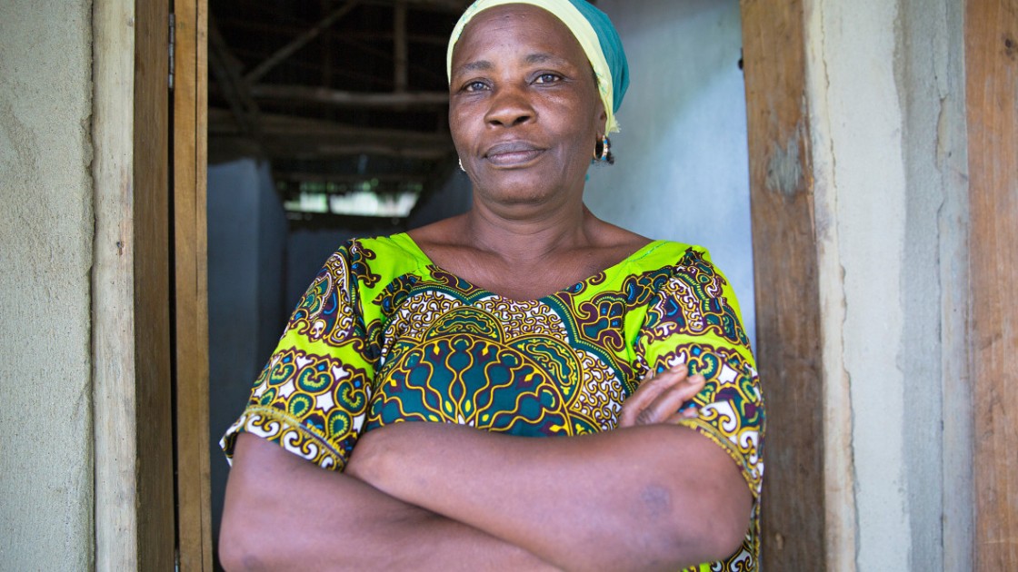 Chief Tity Gbondo supports Concern’s Essential Newborn Care Corps program, which has retrained 200 traditional birth attendants in Bo District to become Maternal and Newborn Health Promoters. Photo: Kieran McConville