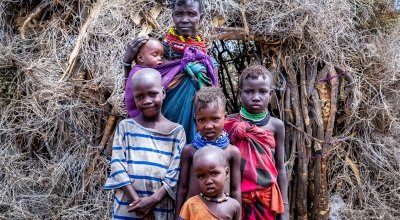 Atiir Kataboi with five of her seven children, Amoni, Ekalale, Arot, Imzee and Ebei. Photo: Gavin Douglas / Concern Worldwide