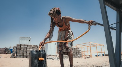 Concern repaired the water network and restored access to safe water for the internally displaced people affected by the sandstorm in Tuban district. Photo: Ammar Khalaf/Concern Worldwide