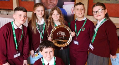 Debate winners from Bunscoil Mhic Reachtain, Belfast