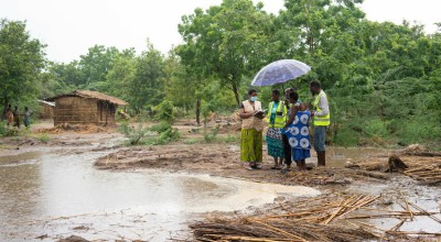 Concern staff carry out a flood impact assessment in Nsanje, Malawi. Photo: Concern Worldwide.