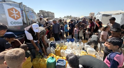 Water distribution in Gaza