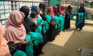 Net distribution among Rohingya participants for home gardening. Bangladesh Photo: Taslim Anwar /Concern Worldwide