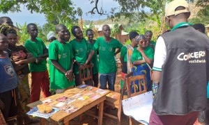 Green Graduation programme participants in Bubanza with the Climate Fresk. Photo: Concern Worldwide.