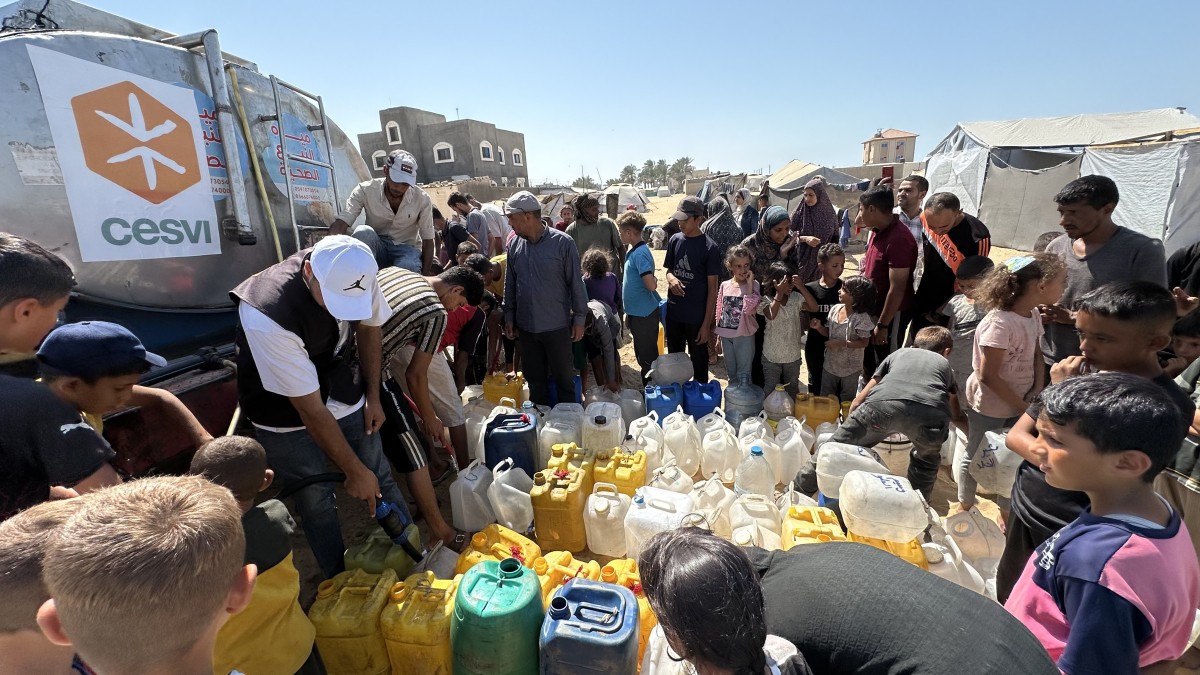 Full-scale humanitarian response urgently needed following Gaza ...